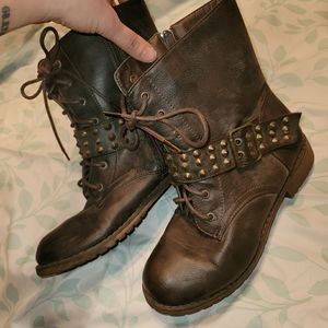 Women's combat boots